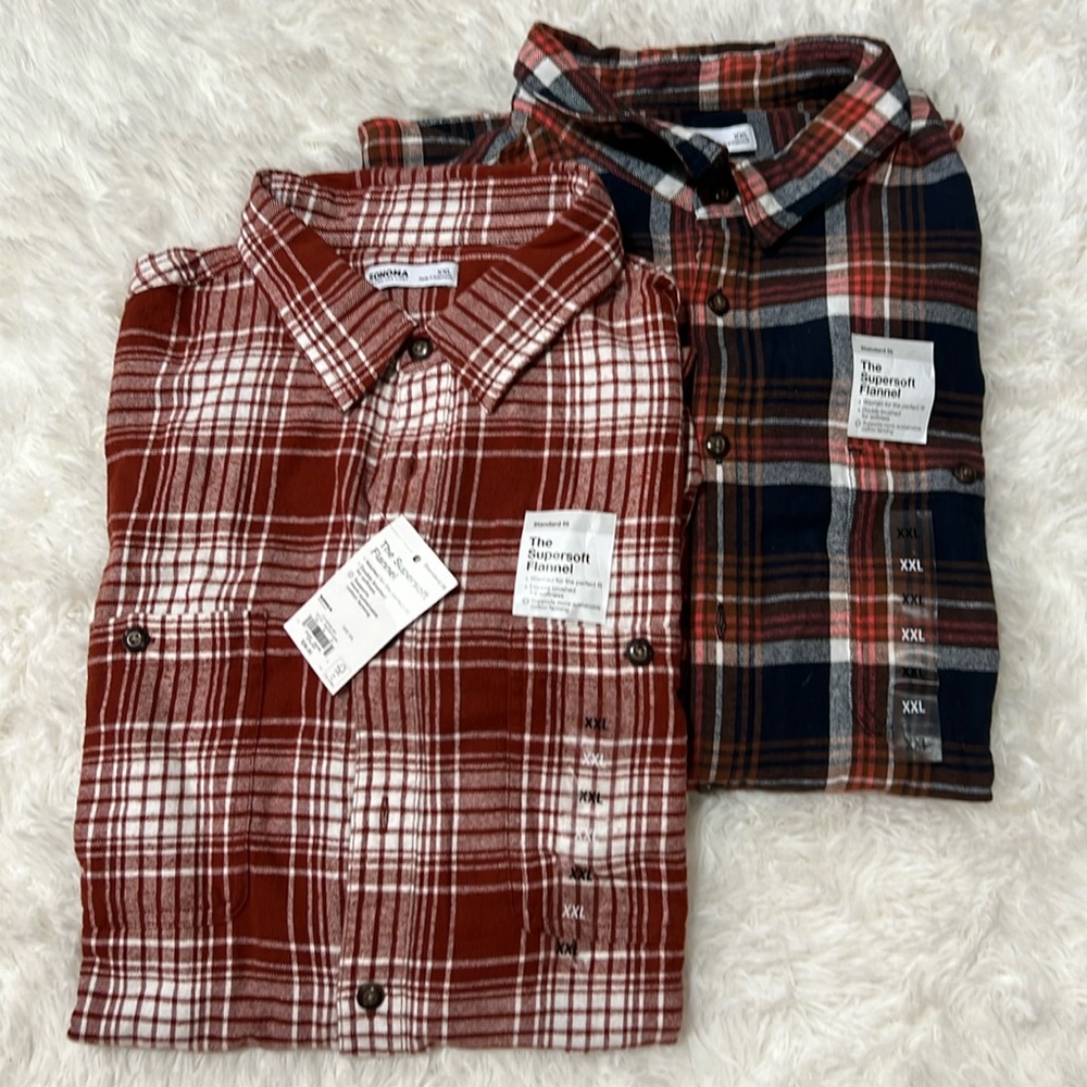 Sonoma super soft flannel set of 2 shirts.